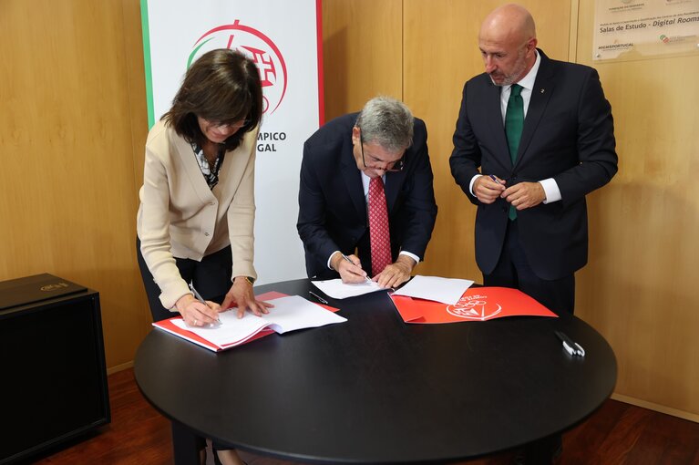 assinatura_protocolo_car_cop