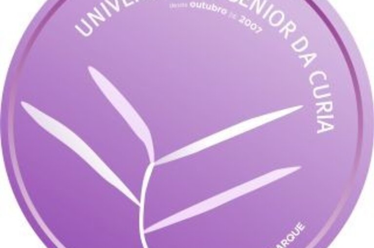 logo_universidade_senior_curia_final3_1_1024_2500