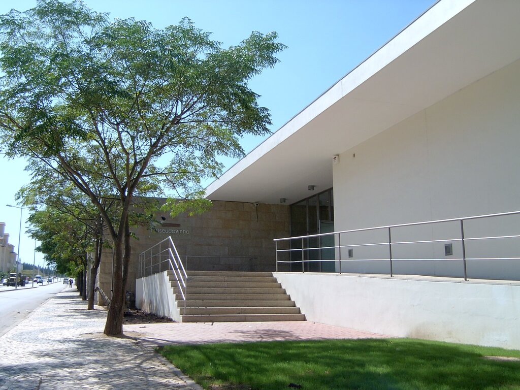 Oficina de artes no Museu do Vinho