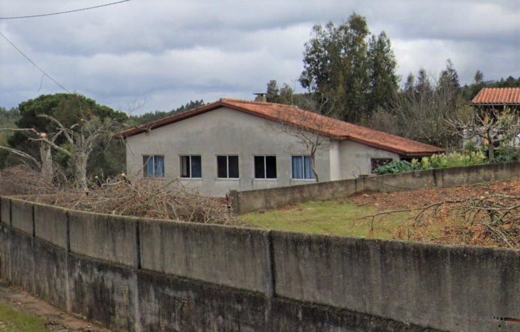 jardim_infancia_vale_de_avim