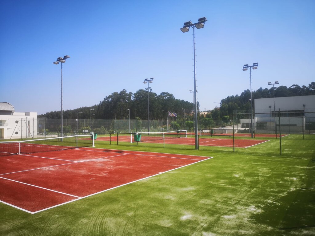 Courts de ténis retomaram atividade