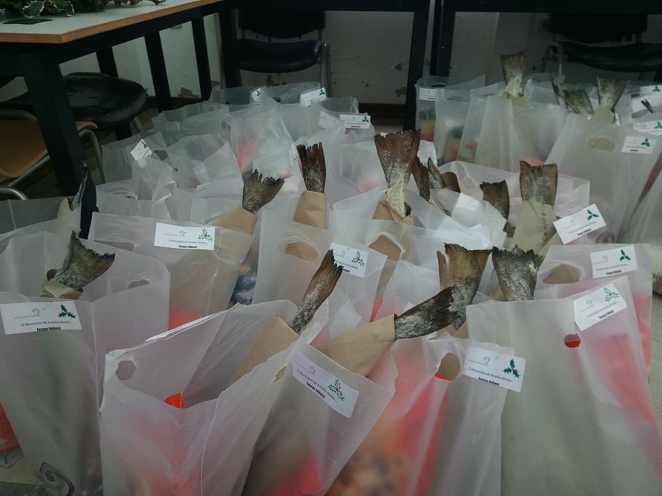 Município atribui cabazes de Natal a carenciados